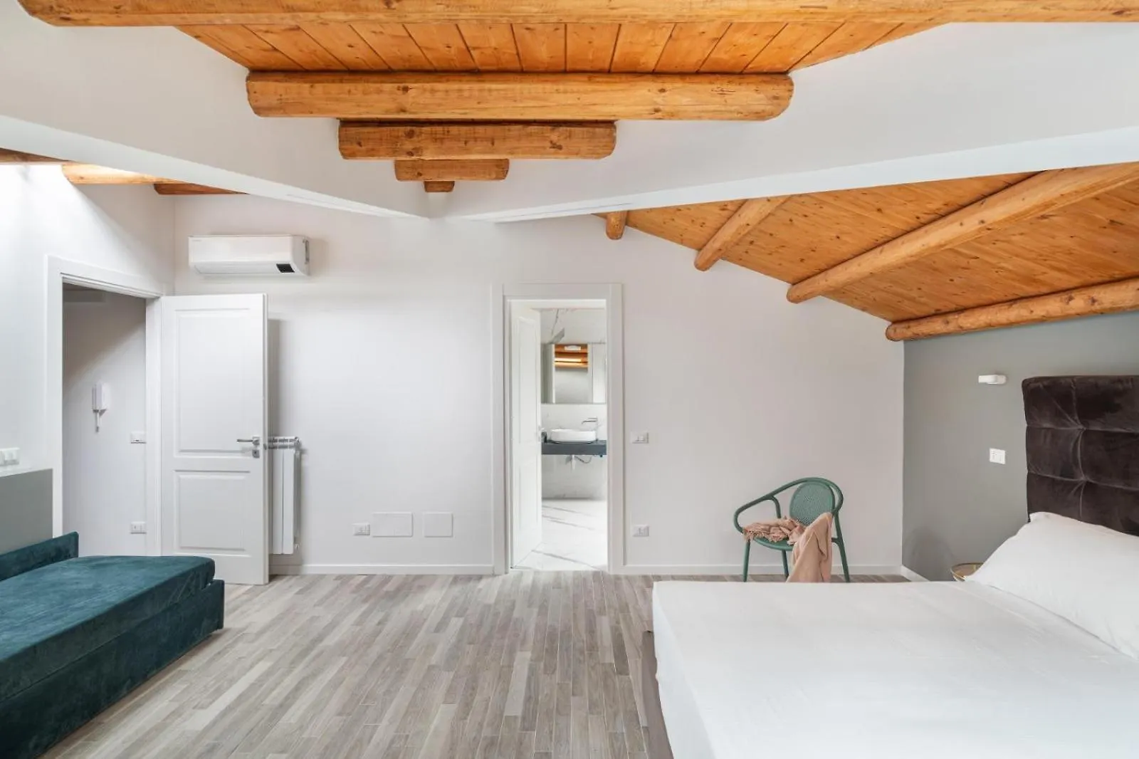 La Terrazza Su Dante Rooms باليرمو 0*,  إيطاليا